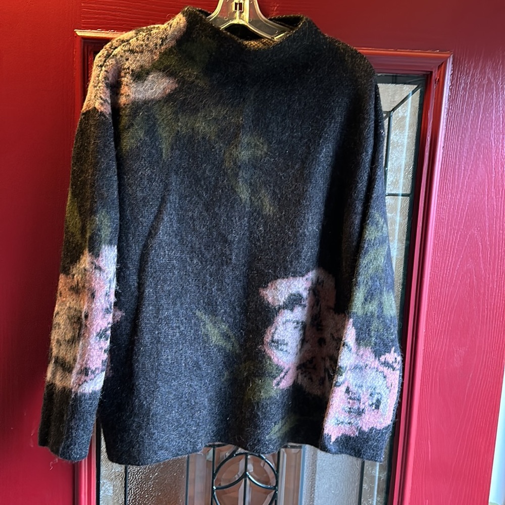 Vince sweater alpaca mohair blend floral size L